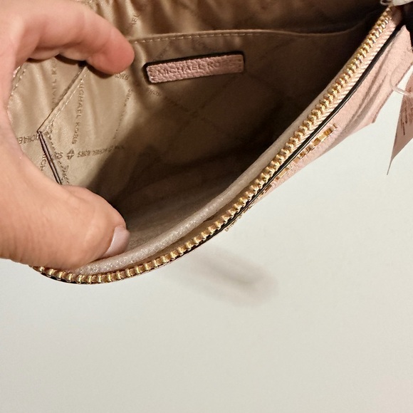 MICHAEL KORS JET SET TRAVEL XL CLUTCH WRISTLET PEBBLED LEATHER PINK BLOSSOM - Picture 7 of 9